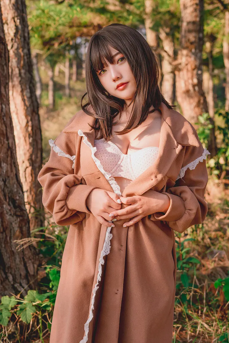 Messie Huang Into the Wood [26P-28MB]-就是免费
