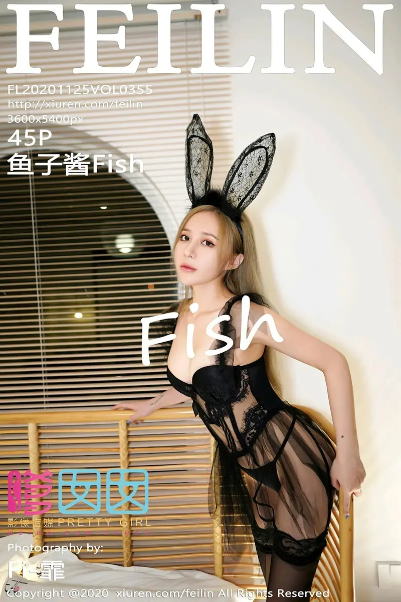 [FeiLin嗲囡囡] Vol.355 嫩模鱼子酱Fish精致兔耳朵主题黑色情趣内衣半脱撩人诱惑写真-就是免费