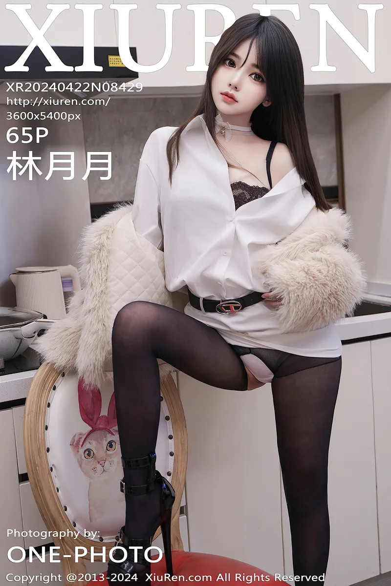 [XiuRen秀人网] No.8429 模特林月月性感白色衬衫露蕾丝内衣配开档黑丝秀美腿诱惑写真-就是免费