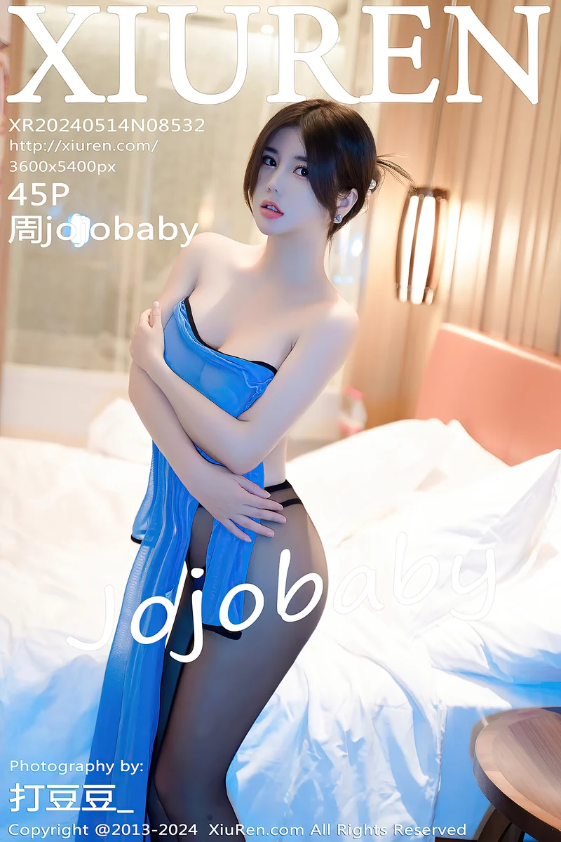 [XiuRen秀人网] No.8532 模特周jojobaby性感蓝色薄透旗袍配超薄黑丝秀丰腴身姿诱惑写真-就是免费