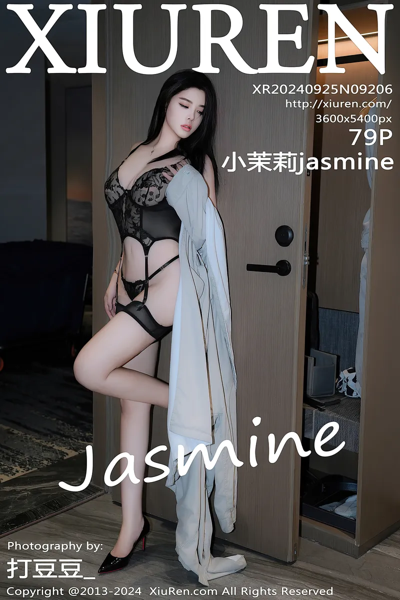 [XiuRen秀人网] NO.9206 模特小茉莉jasmine性感黑色情趣服饰配黑丝吊袜秀翘臀诱惑写真-就是免费