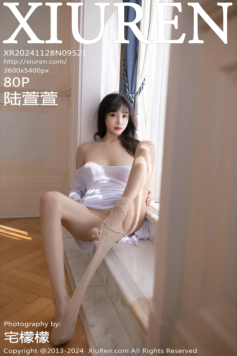 [XiuRen秀人网] NO.9521 模特陆萱萱私房性感白色薄透礼服配超薄肉丝秀柔美身姿诱惑写真-就是免费