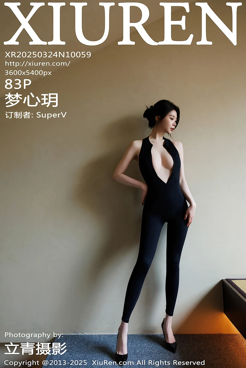 [XiuRen秀人网] NO.10059 模特梦心玥性感黑色情趣内衣配黑丝吊袜秀高挑曼妙身姿诱惑写真-就是免费